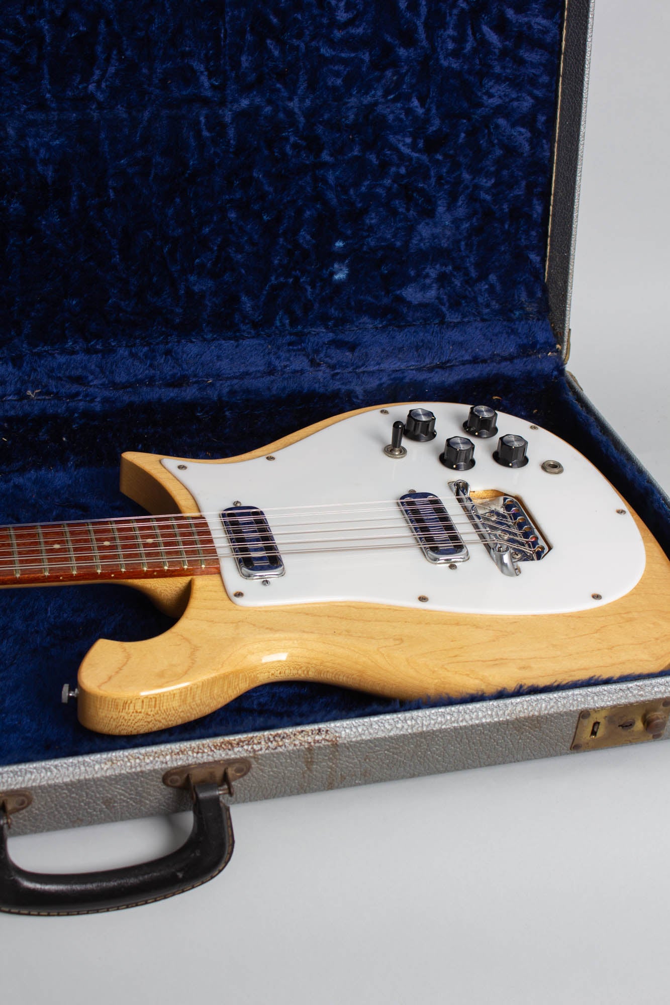 Rickenbacker Model 450/12 Solid Body Electric Guitar (1965)
