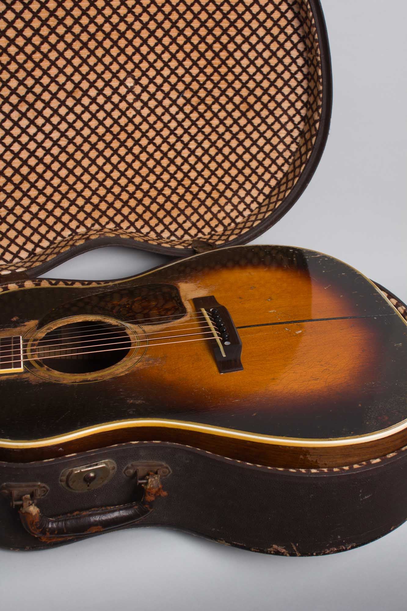Gibson SJ Southern Jumbo Flat Top Acoustic Guitar (1942)