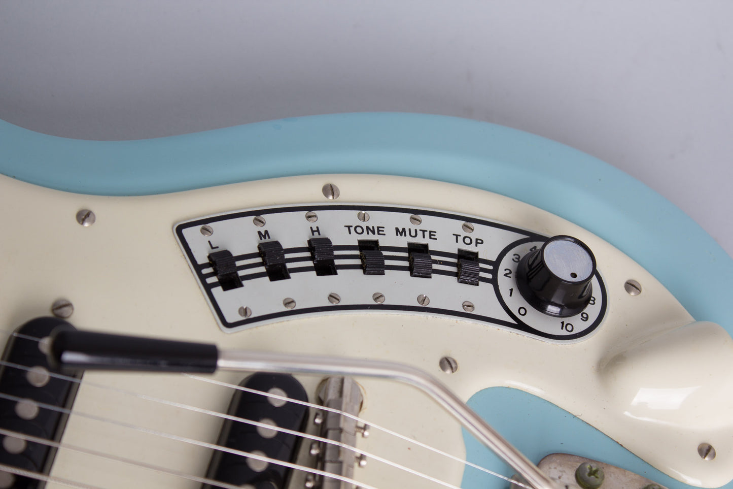 Hagstrom III Solid Body Electric Guitar (1965)