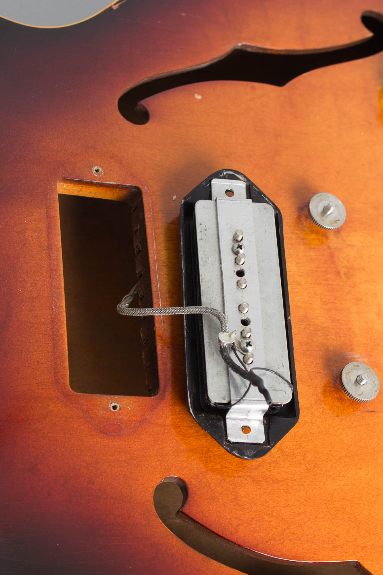 Gibson ES-330T Thinline Hollow Body Electric Guitar (1959)
