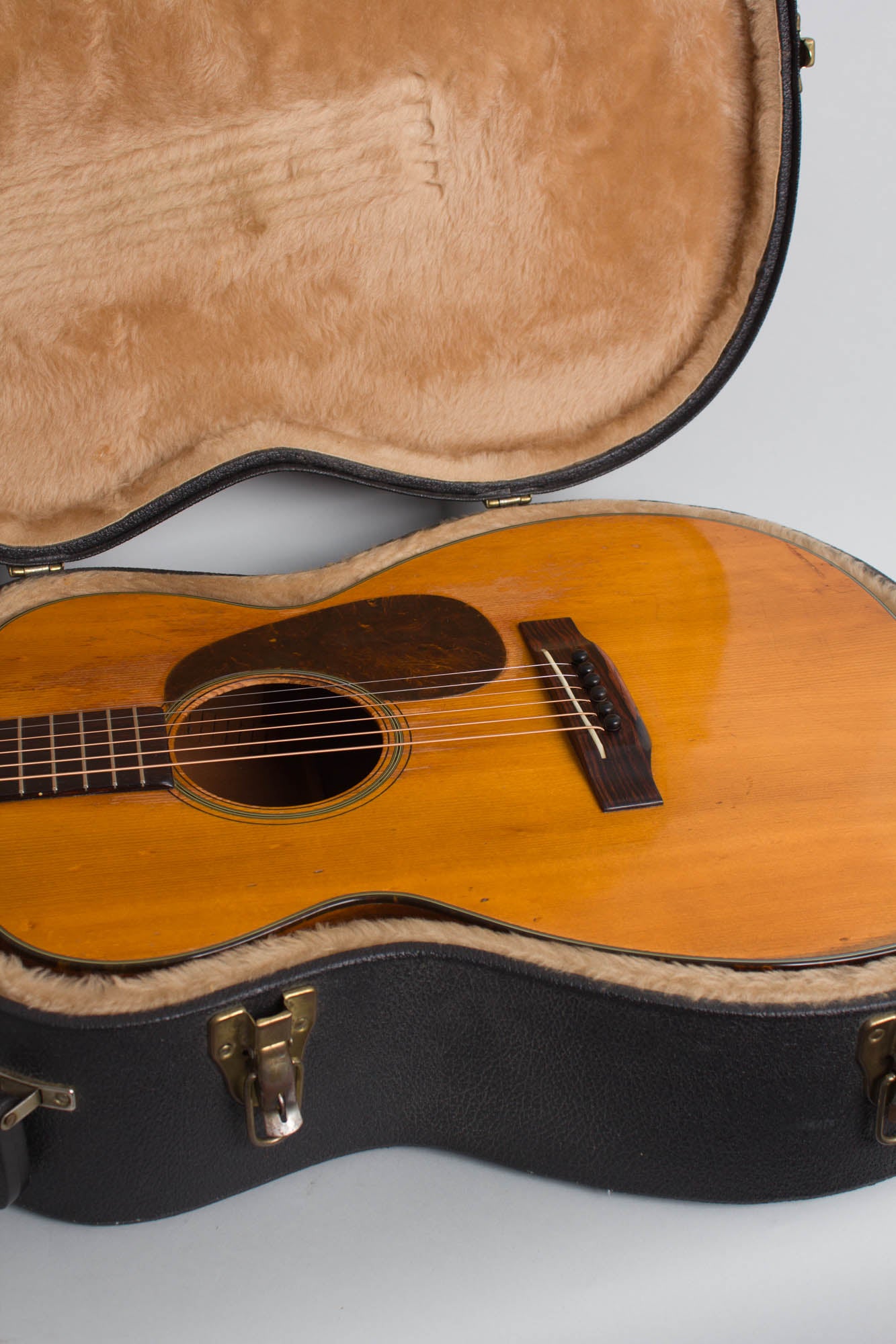 C. F. Martin 00-18 Flat Top Acoustic Guitar (1947)