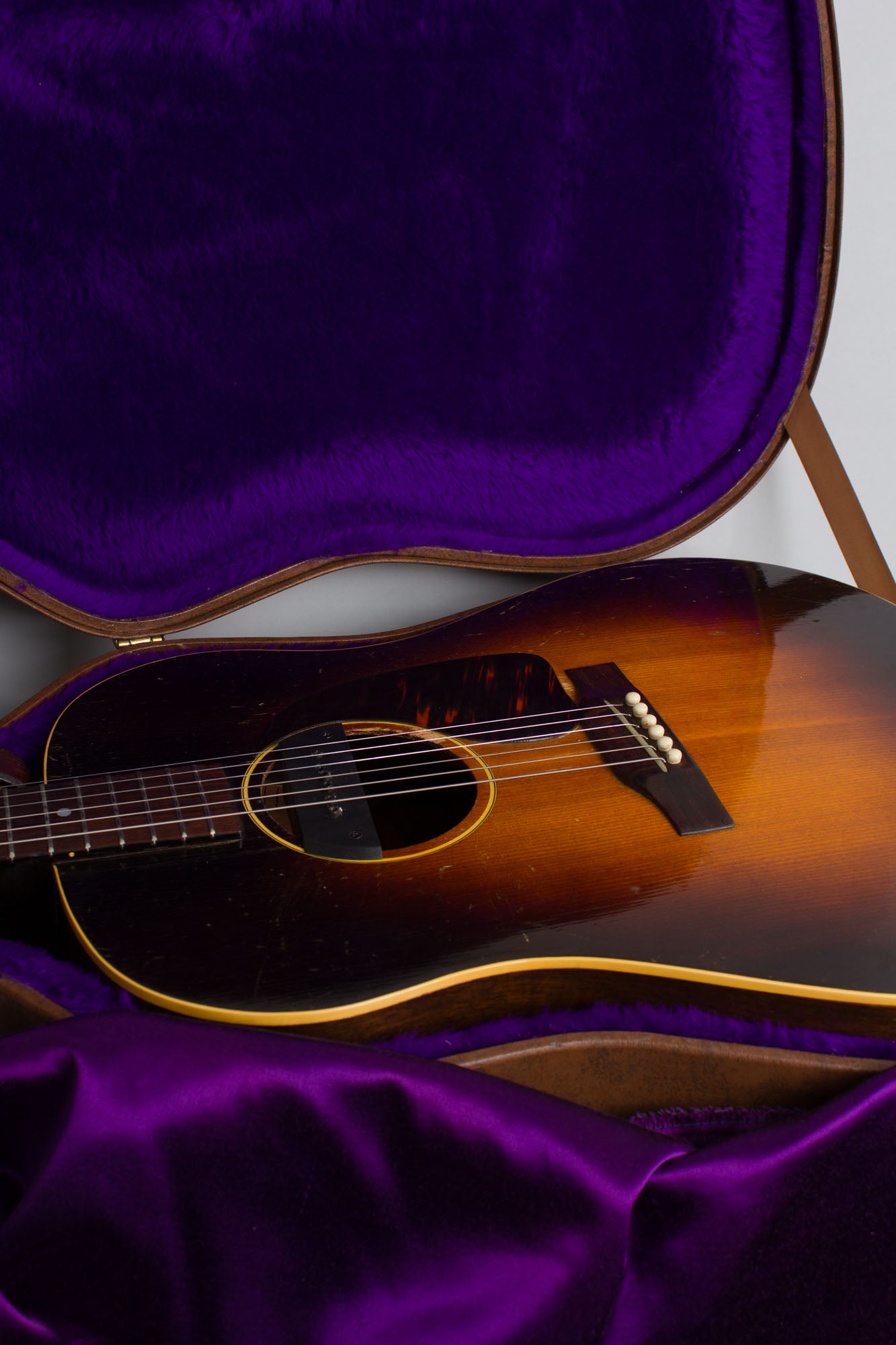 Gibson J-45 Banner Owned and Used by Jeff Tweedy of Wilco Flat Top Acoustic Guitar (1945)
