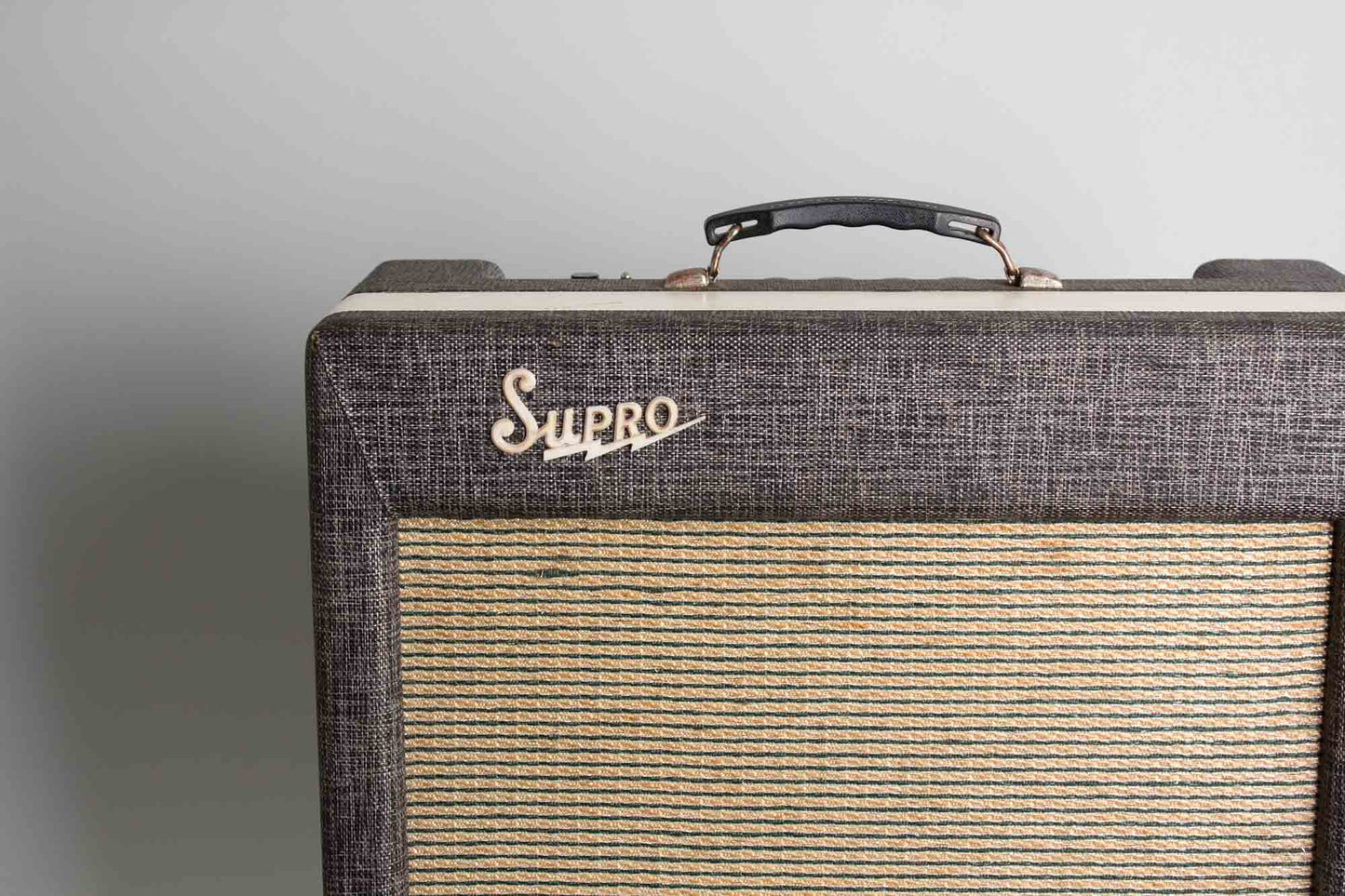 Supro Model 1690T Coronado Tube Amplifier (1961)