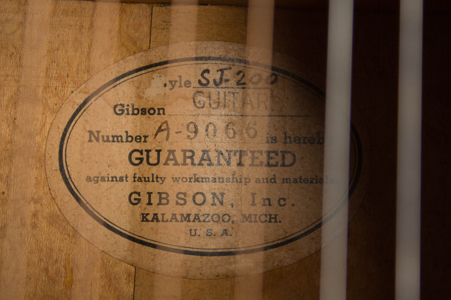Gibson SJ-200 Flat Top Acoustic Guitar (1951)