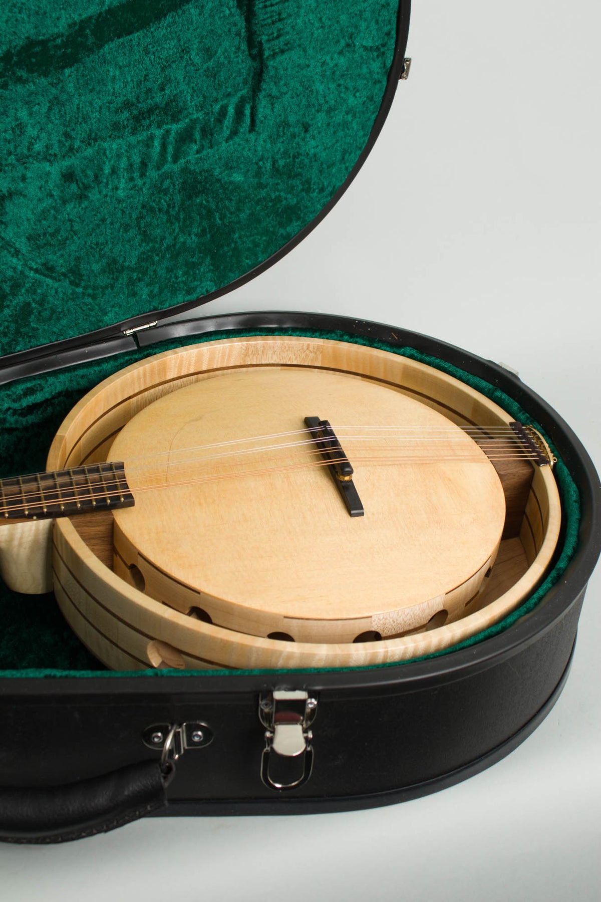 Round Acoustic Mandolin (2026)