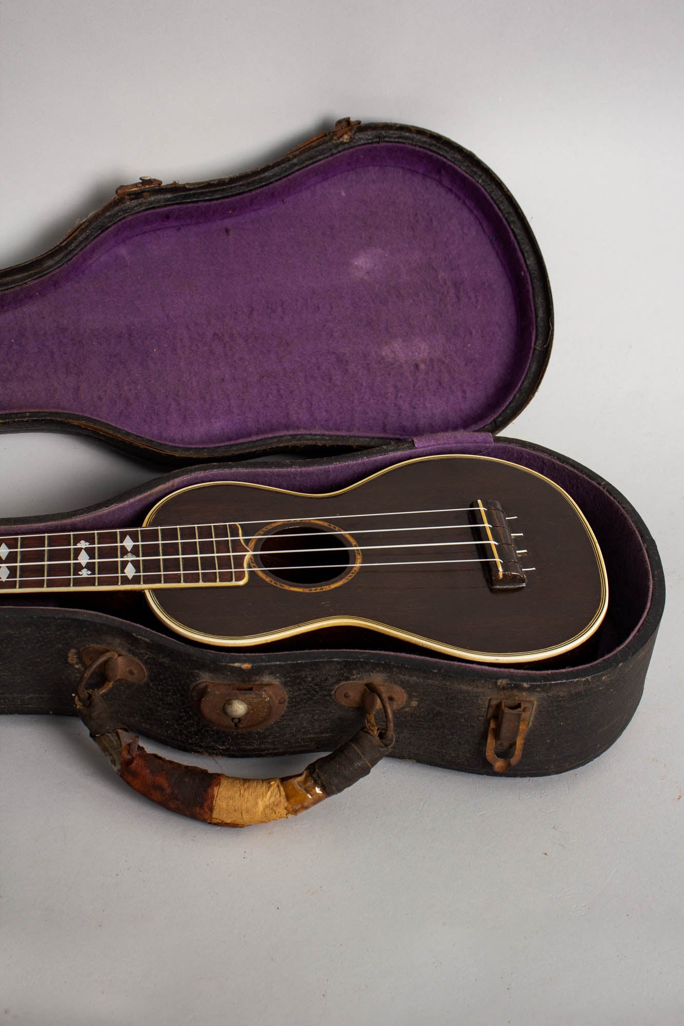 Gibson Uke-3 Soprano Ukulele (1928)