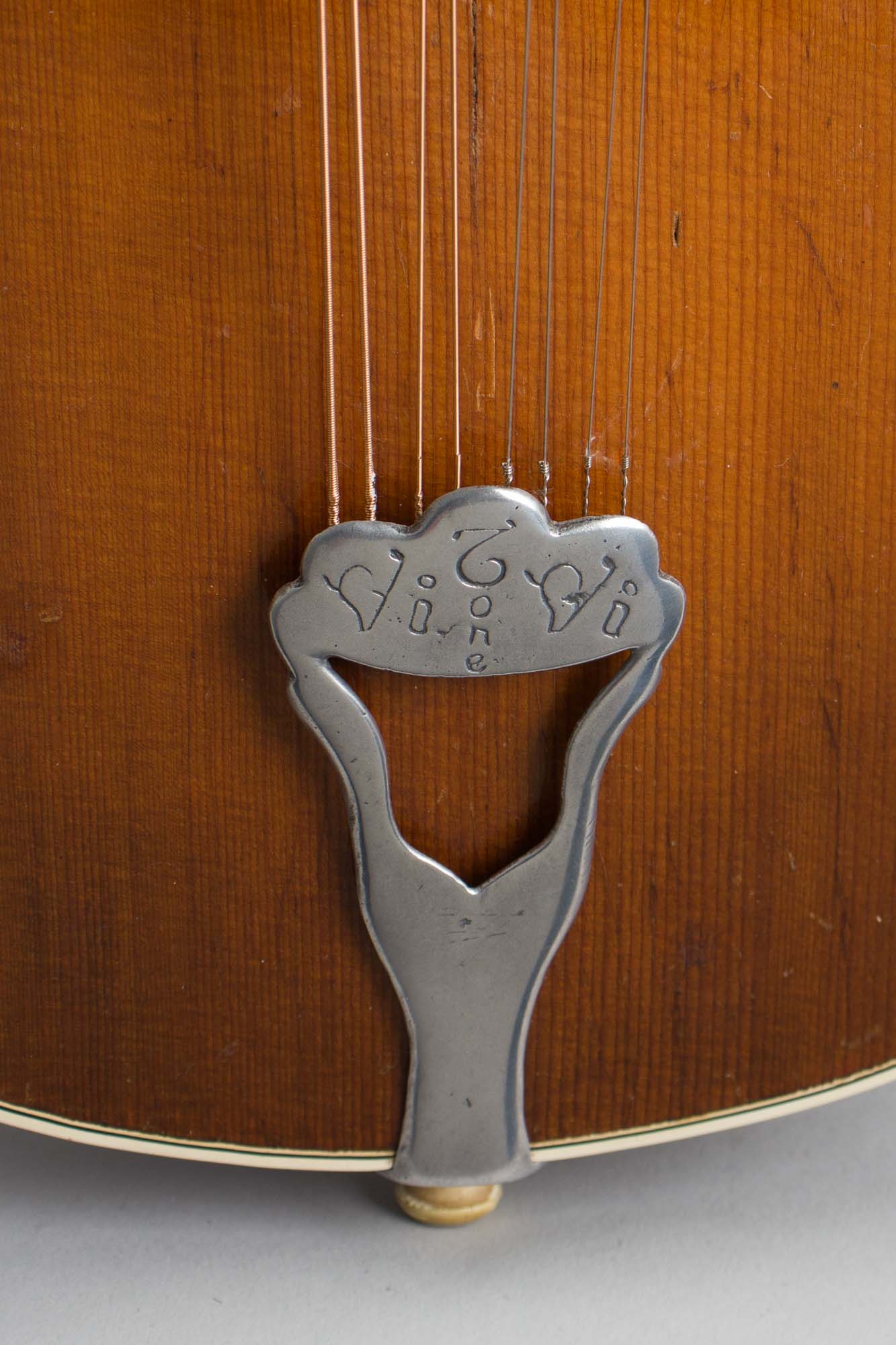 Vivi-Tone Hollow Body Electric Mandolin (1933)