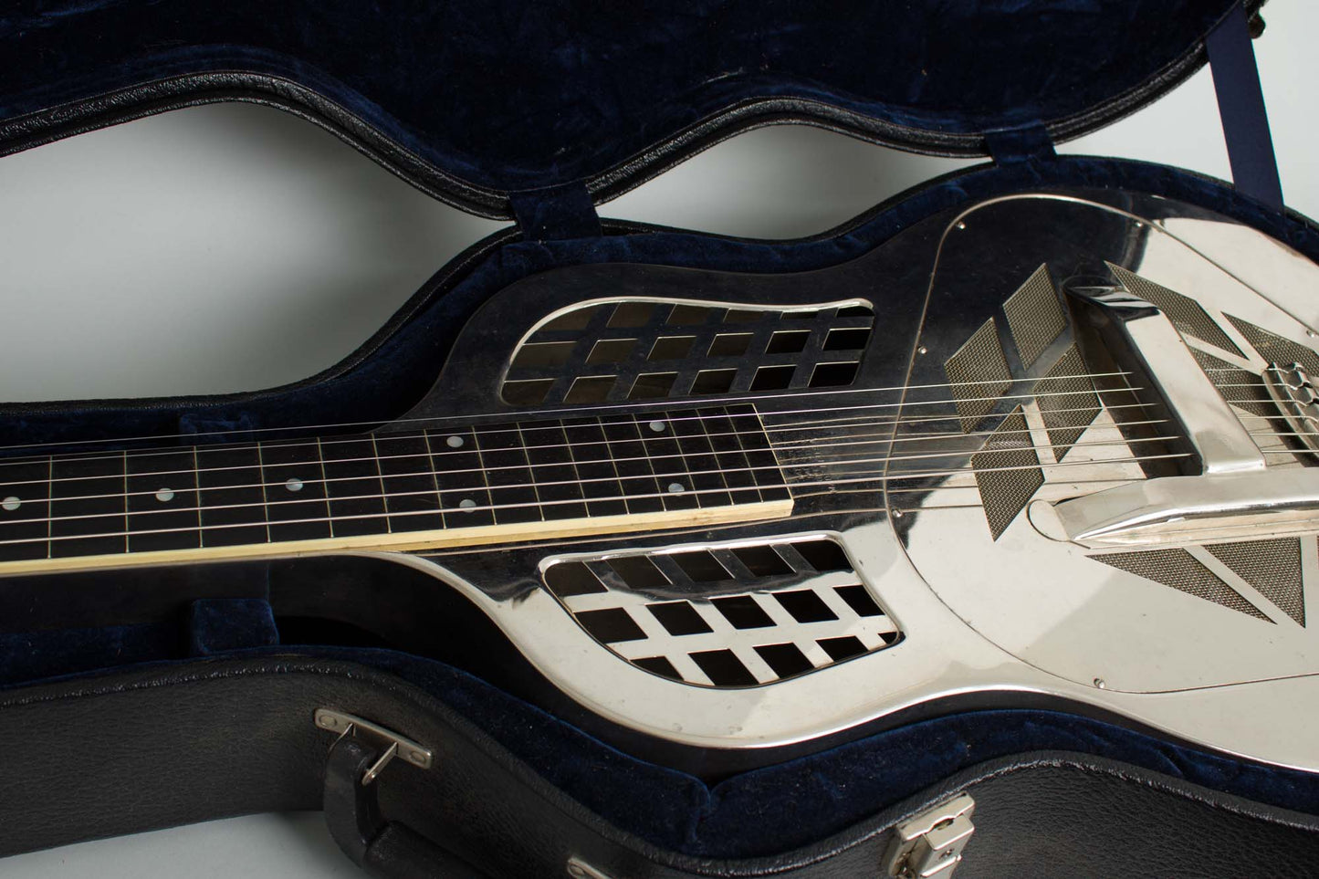 National Style 1 Tricone Squareneck Resophonic Guitar (1931)