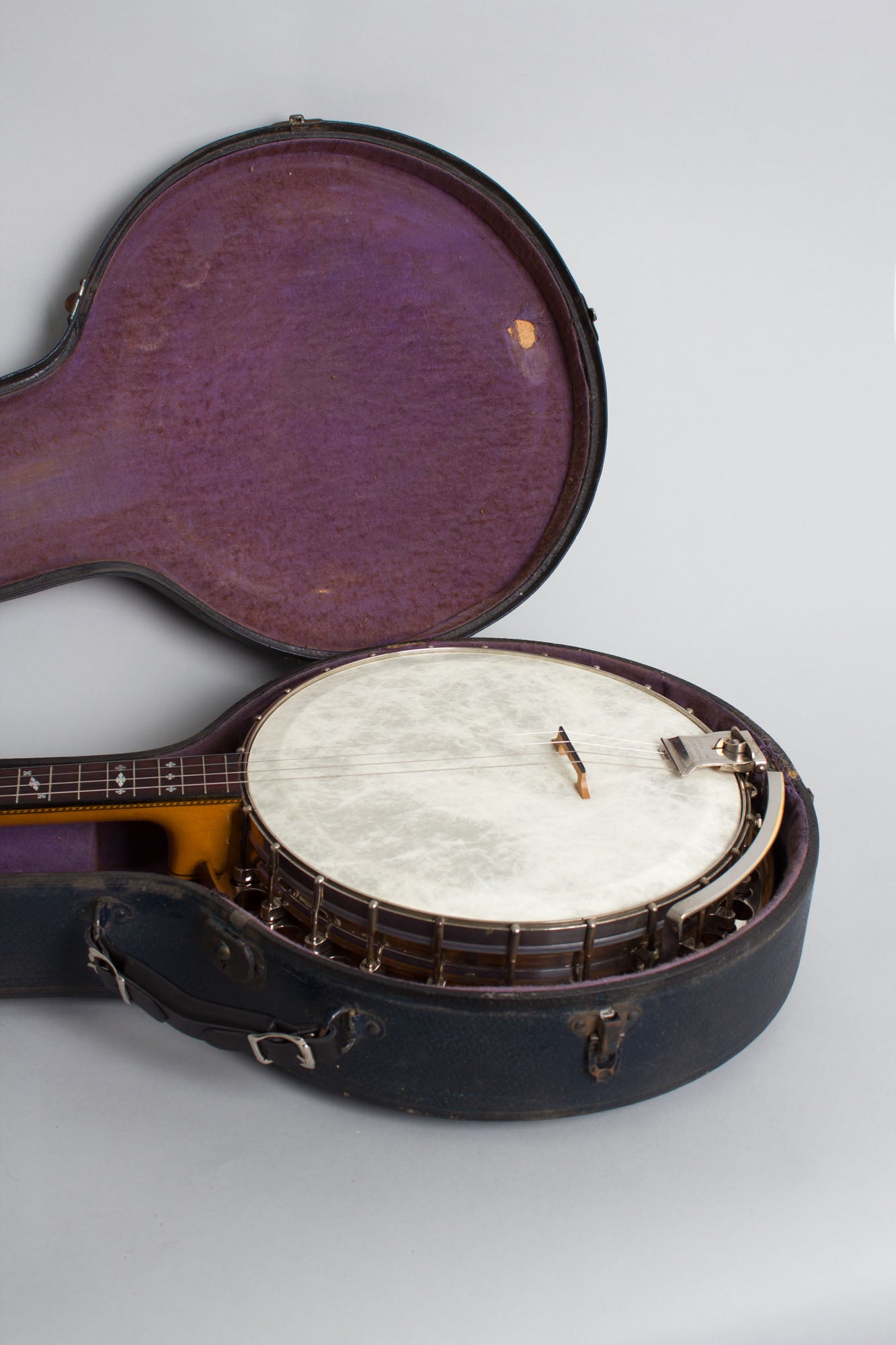 Paramount Style A Tenor Banjo (1925)