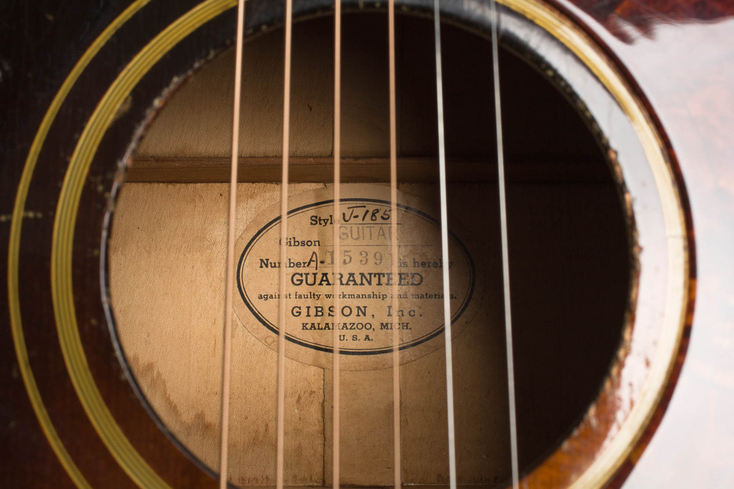 Gibson J-185 Flat Top Acoustic Guitar (1953)