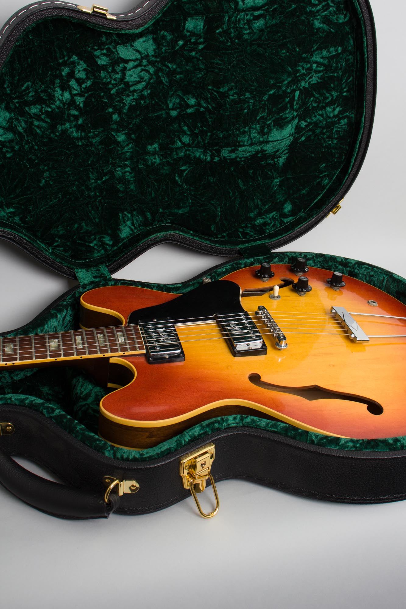 Gibson ES-335TD Semi-Hollow Body Electric Guitar (1972)