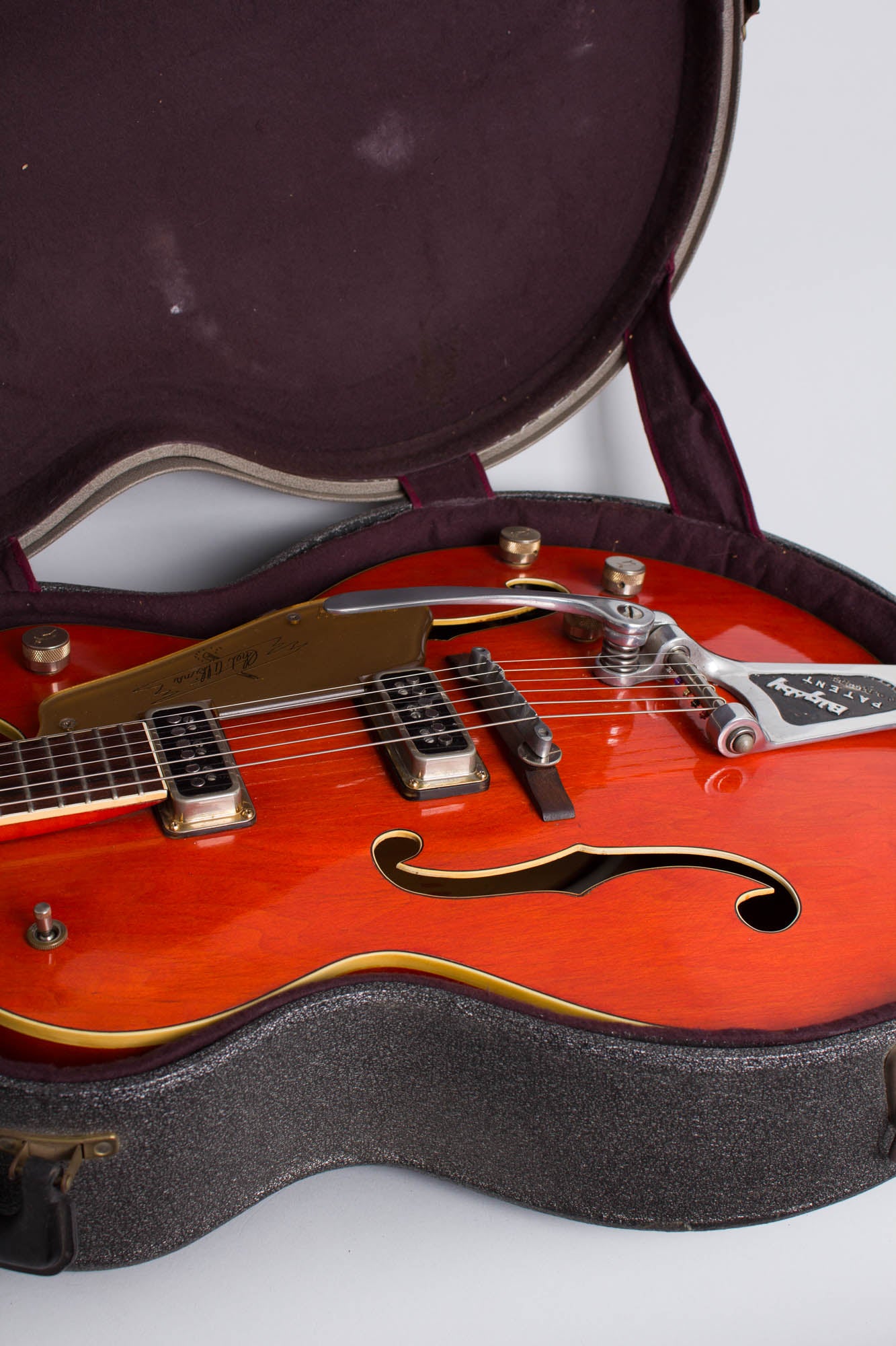 Gretsch Model 6120 Chet Atkins Hollow Body Arch Top Hollow Body Electric Guitar (1957)