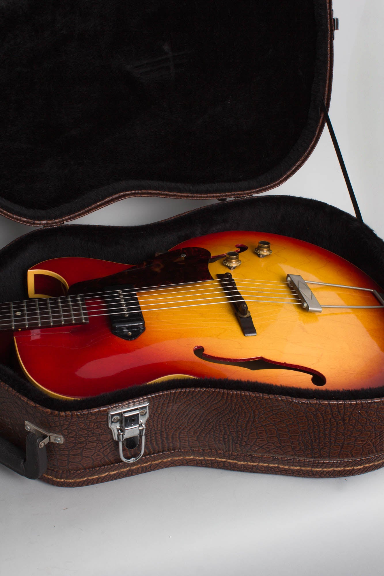 Gibson ES-125TC Thinline Hollow Body Electric Guitar (1961)