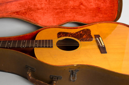 Gibson J-35 Flat Top Acoustic Guitar (1941)