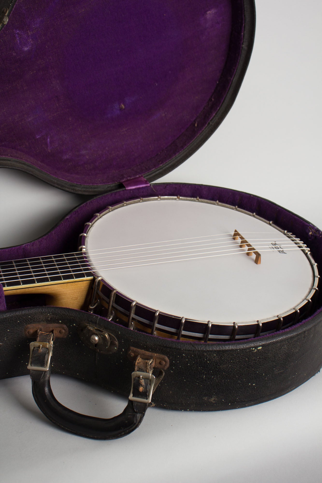 Fairbanks/Vega Tu-Ba-Phone Guitar Banjo (1921)