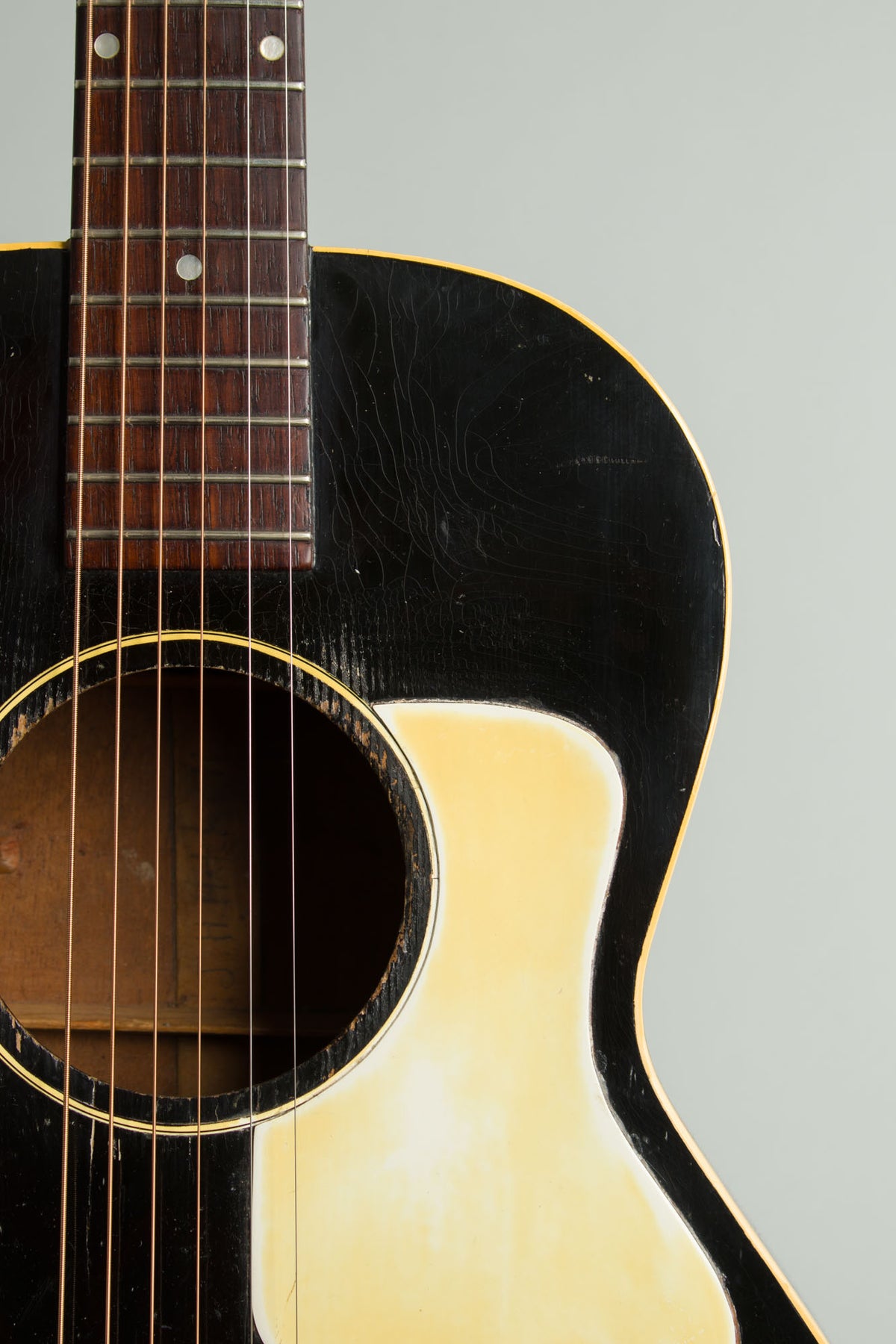 Gibson L-0 Flat Top Acoustic Guitar (1941)