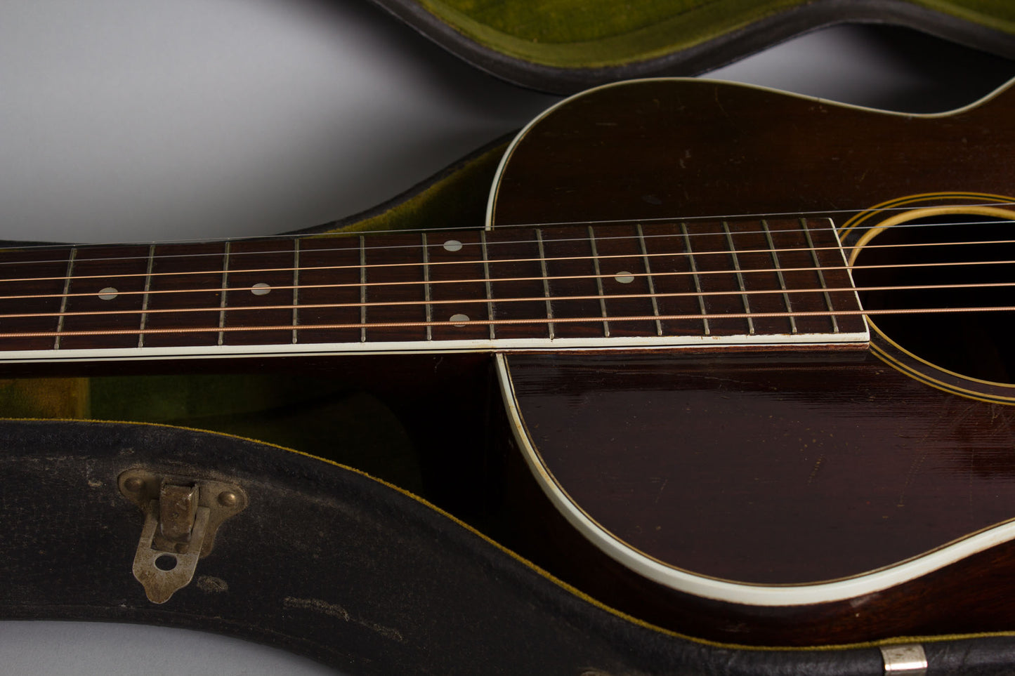 Gibson L-1 Flat Top Acoustic Guitar (1928)