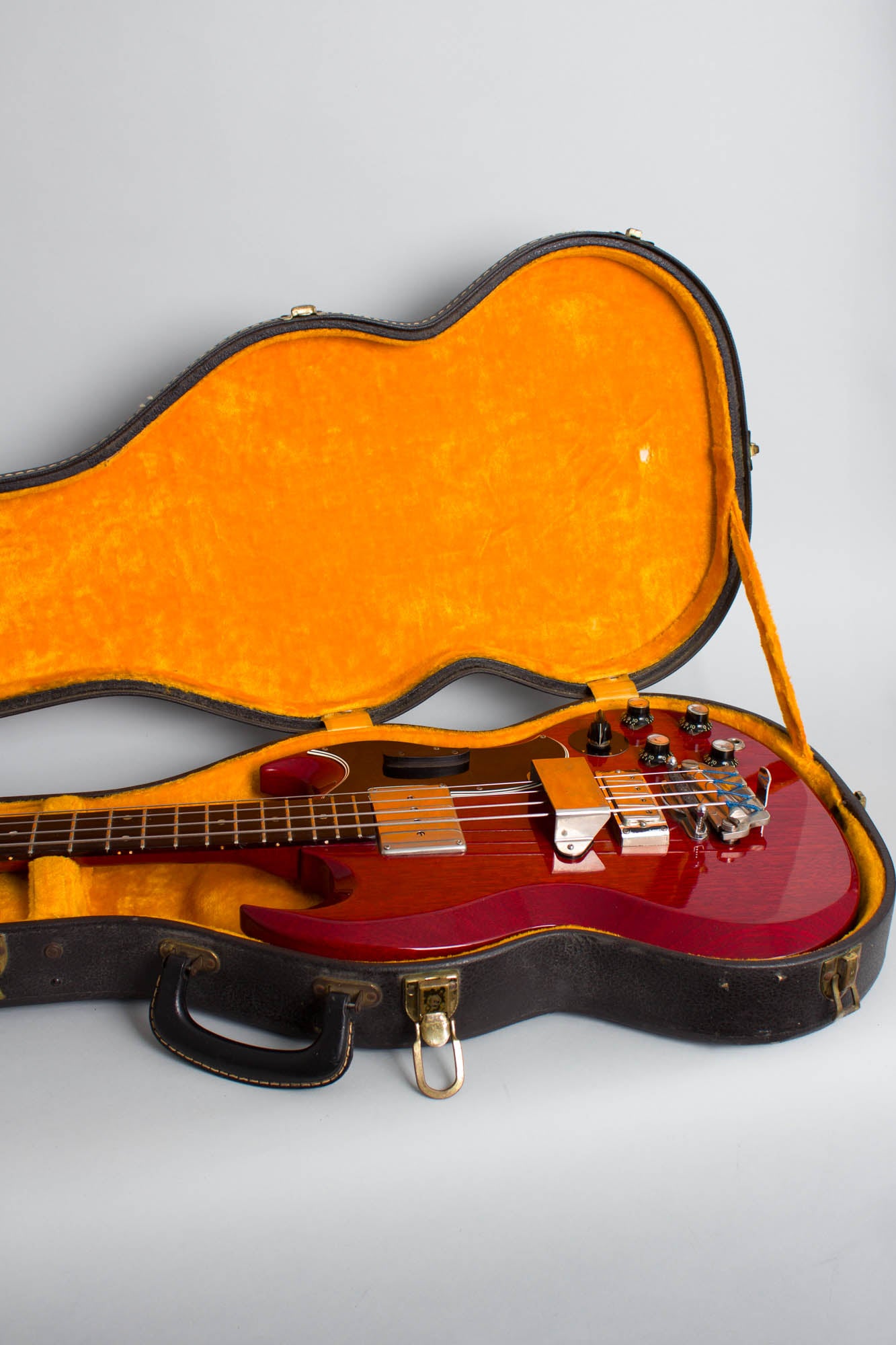 Gibson EB-3 Solid Body Electric Bass Guitar (1964)