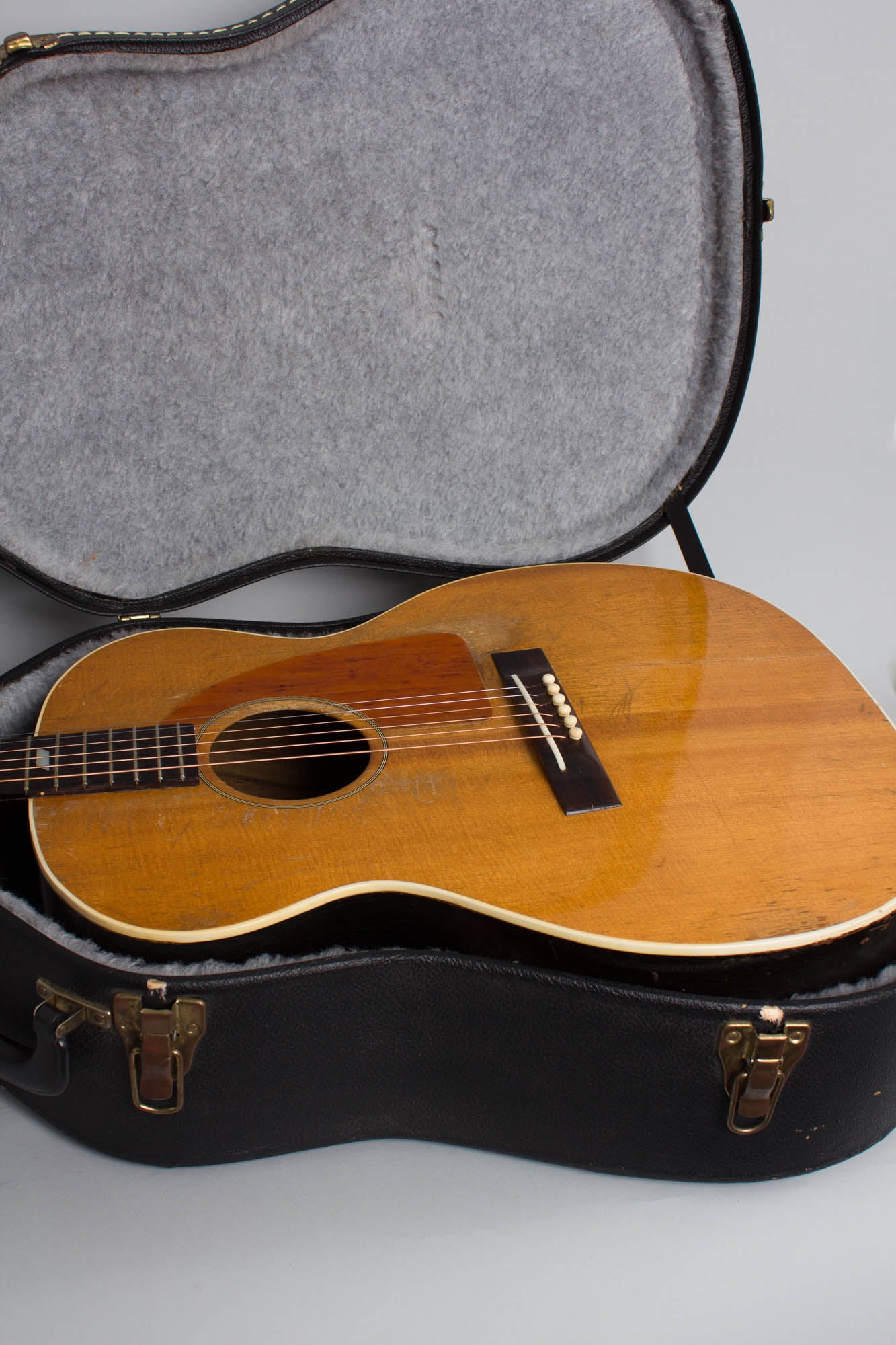 Epiphone FT-79 Flat Top Acoustic Guitar (1949)