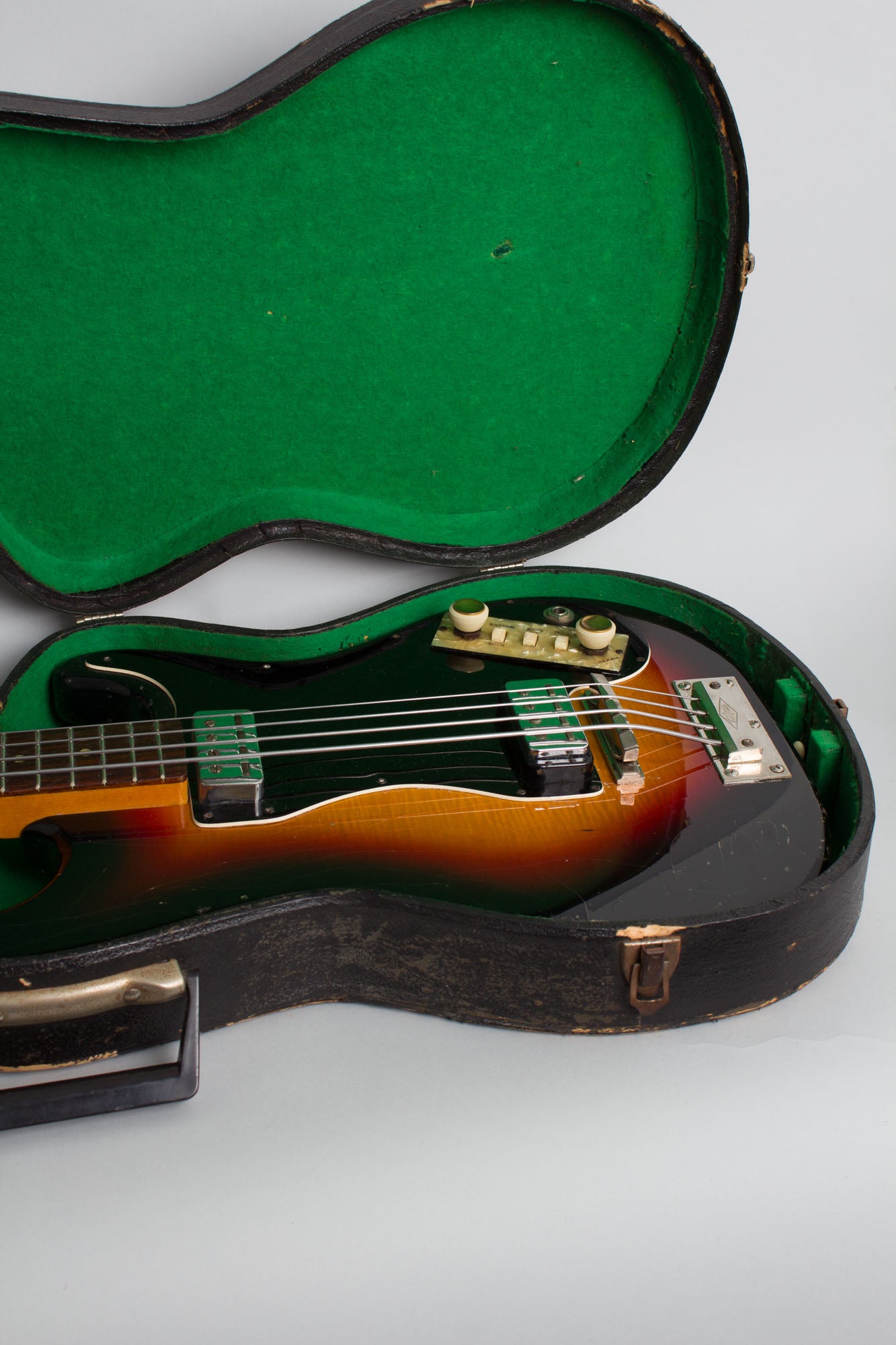 Hofner Model 182E2 Solid Body Electric Bass Guitar (1966)