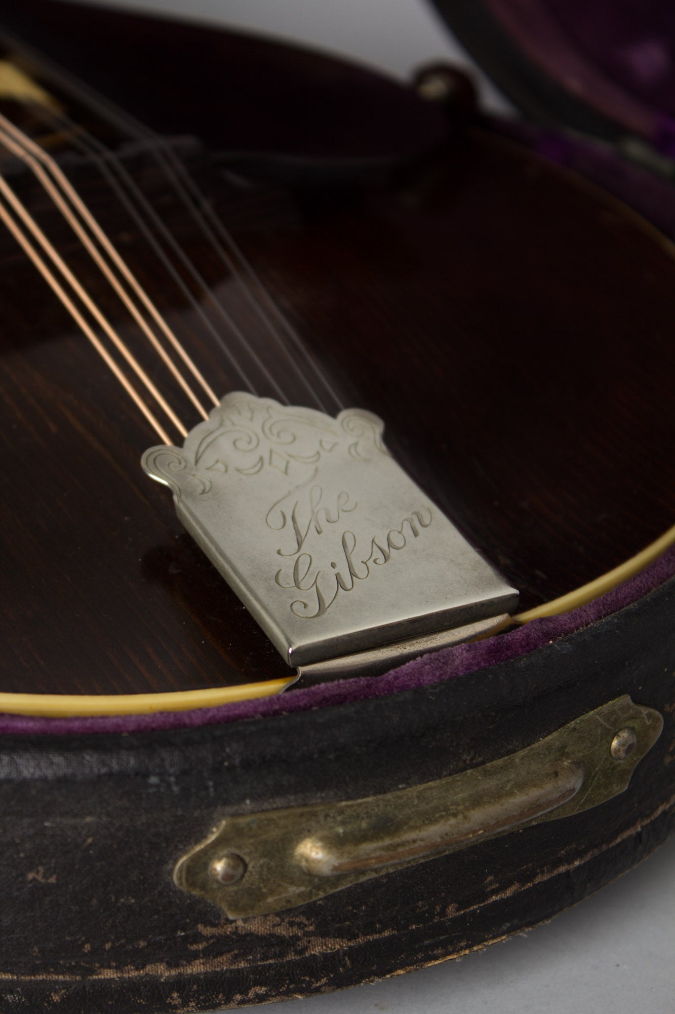 Gibson Style A Carved Top Mandolin (1921)