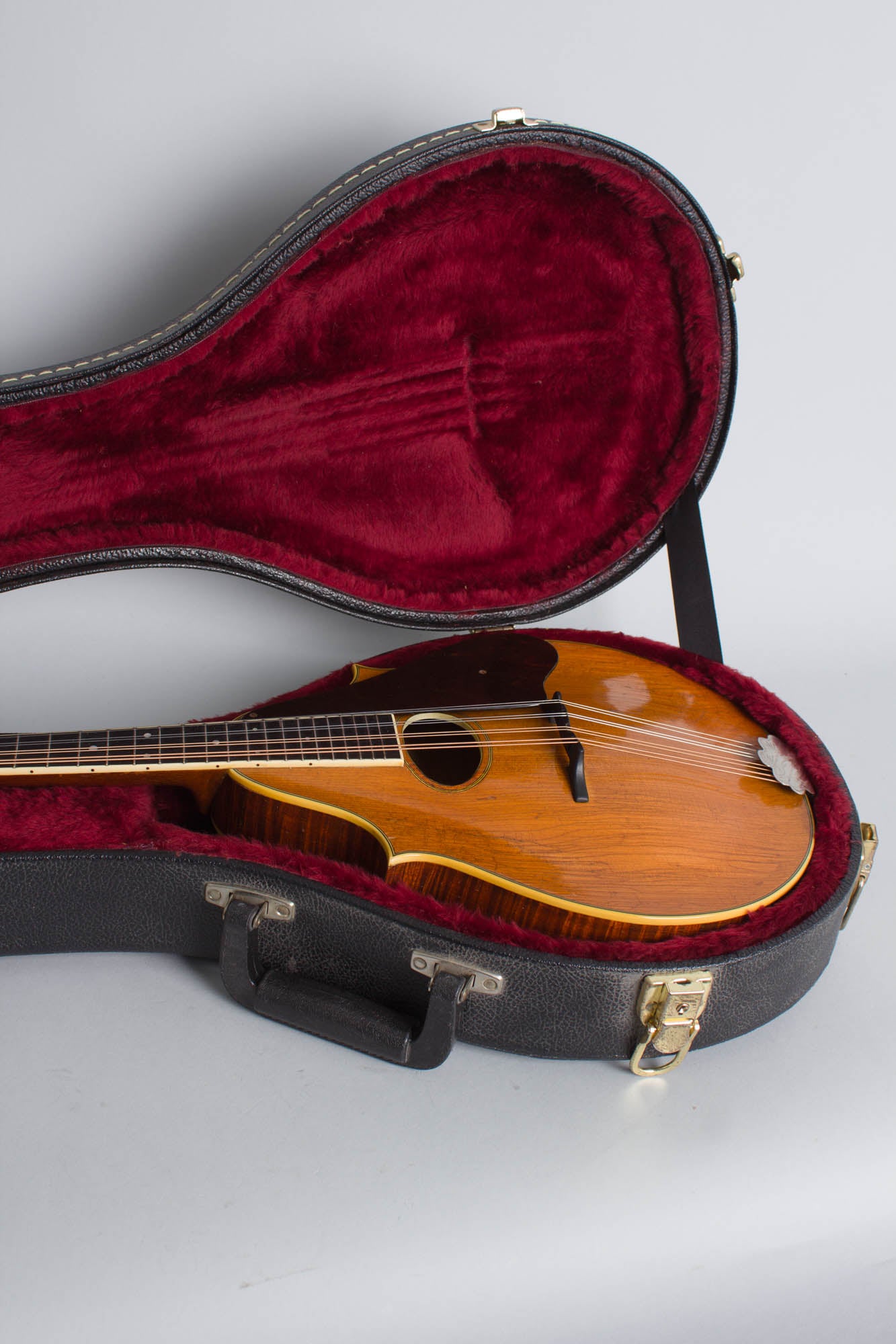 C. F. Martin Style 20 Carved Top Mandolin (1931)