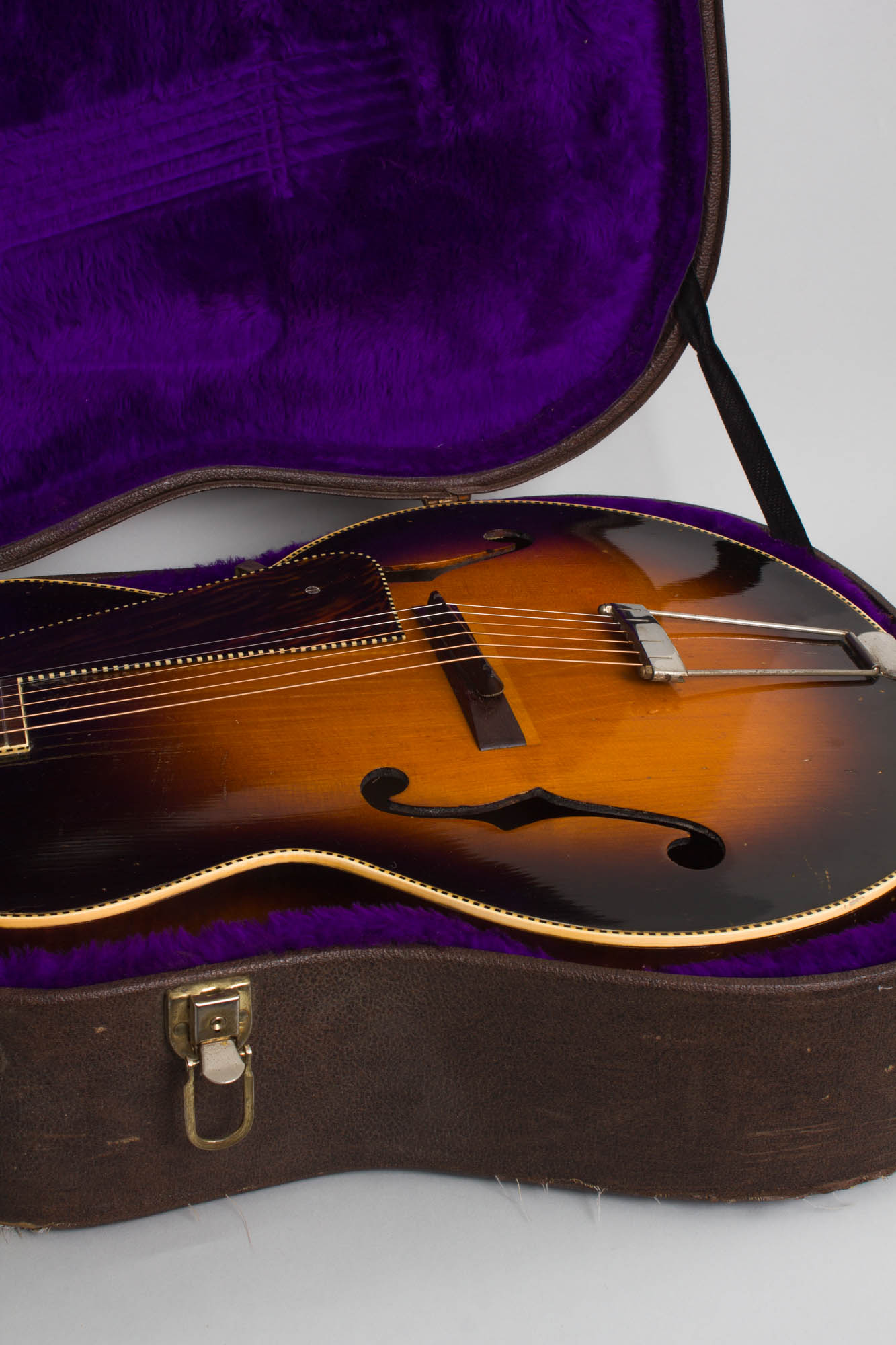 Gibson Recording King Model M-5 Owned by Jeff Tweedy Arch Top Acoustic Guitar (1938)