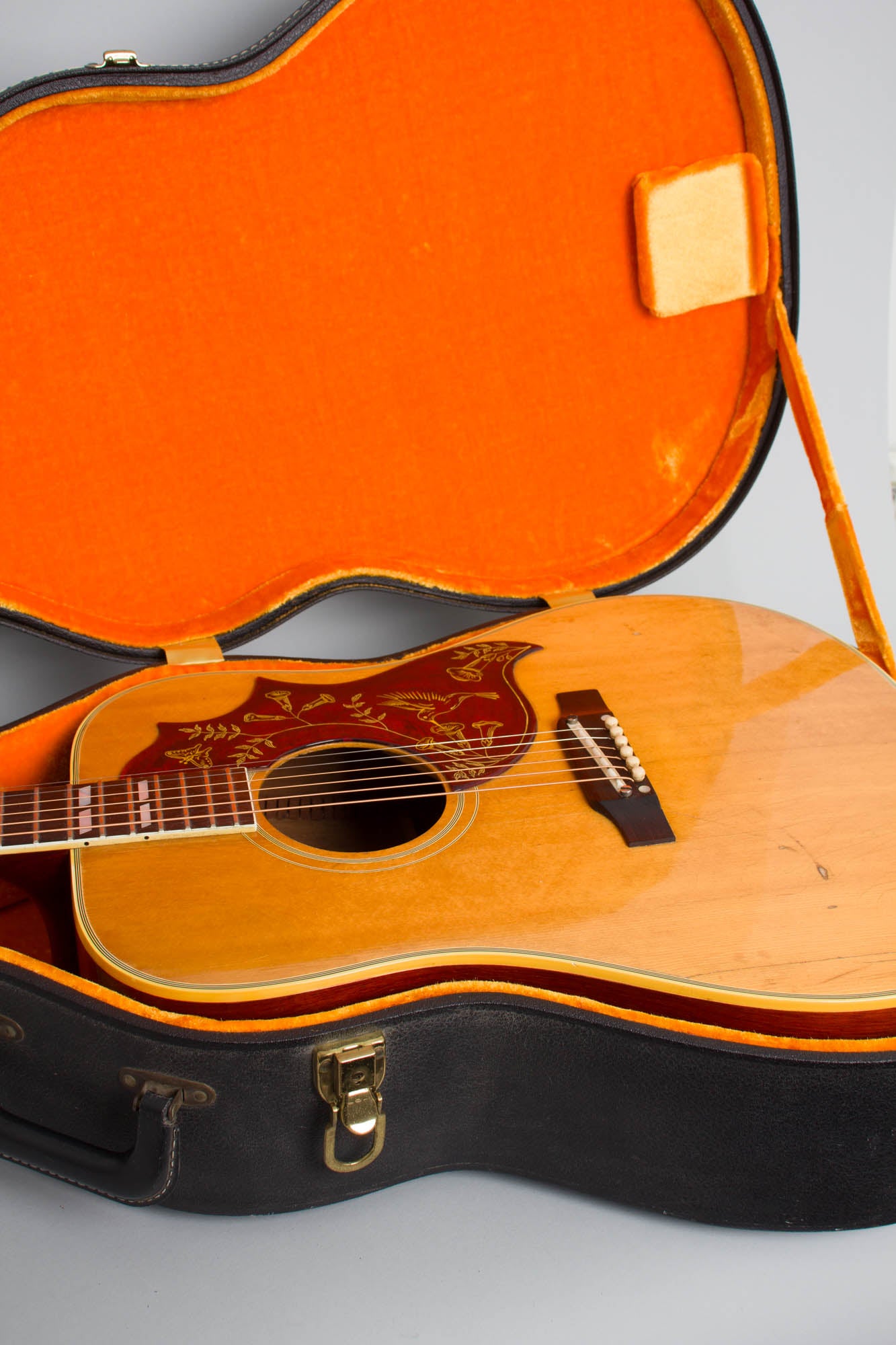 Gibson Hummingbird N Flat Top Acoustic Guitar (1965)