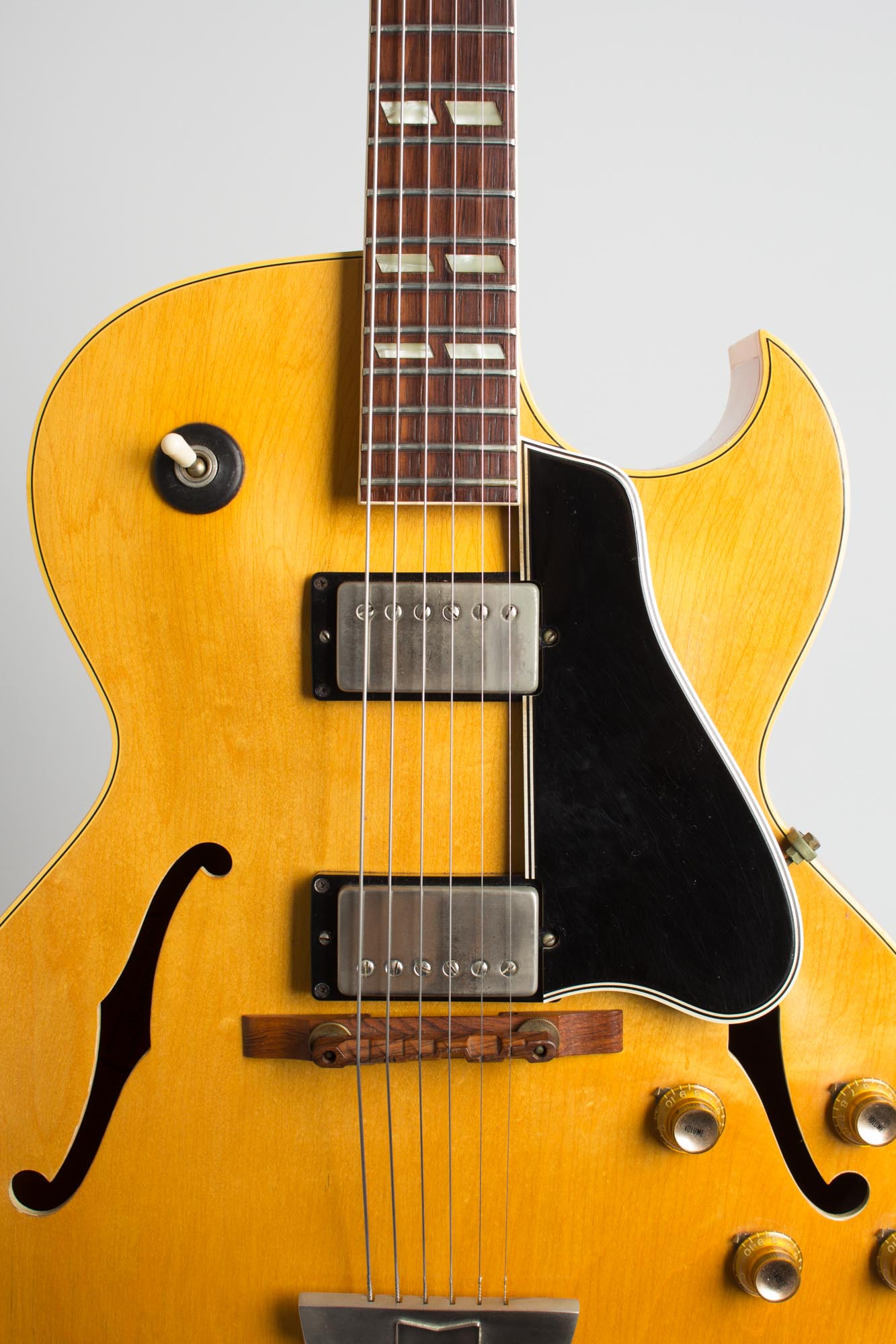 Gibson ES-175DN Arch Top Hollow Body Electric Guitar (1962)