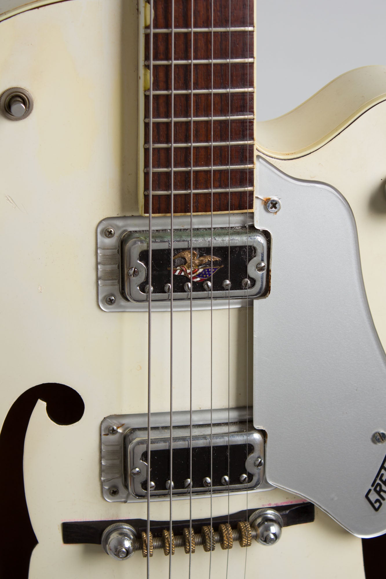 Gretsch Model 6117 Double Anniversary White Arch Top Hollow Body Electric Guitar (1968)