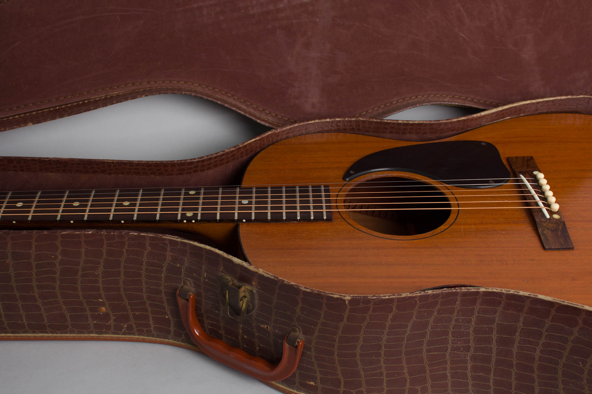 Gibson LG-0 おそらく1962年製 Gibson LG-0 Flat Top Acoustic Guitar (1962) – RetroFret
