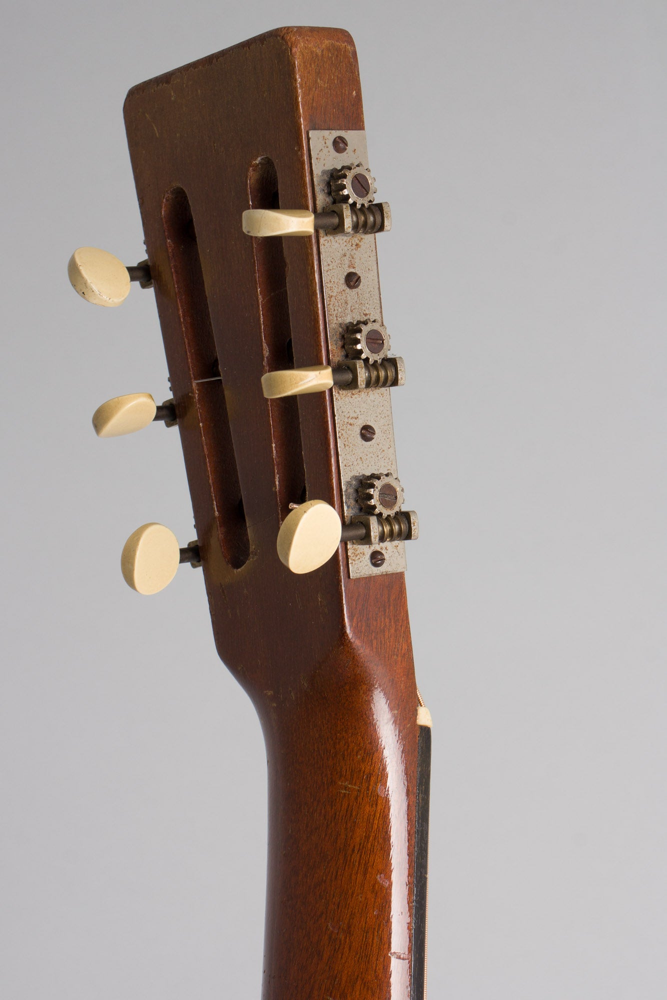 Regal MarvelTone Style #3 Flat Top Acoustic Guitar (1930)