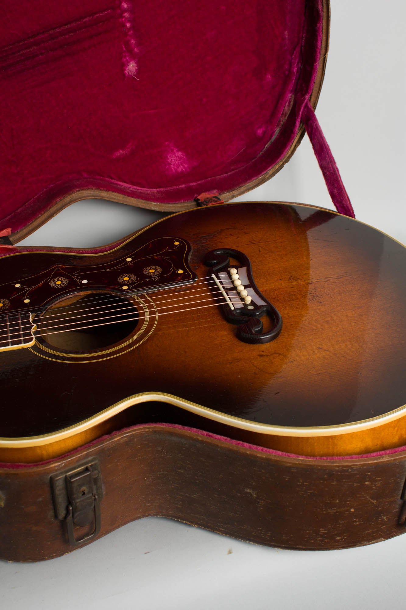 Gibson SJ-200 Flat Top Acoustic Guitar (1951)