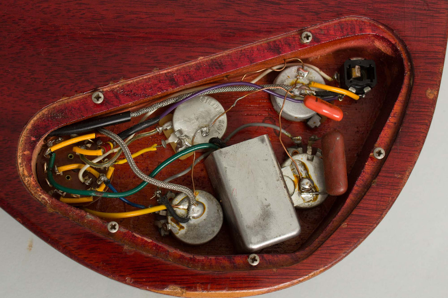 Gibson EB-3 Solid Body Electric Bass Guitar (1968)