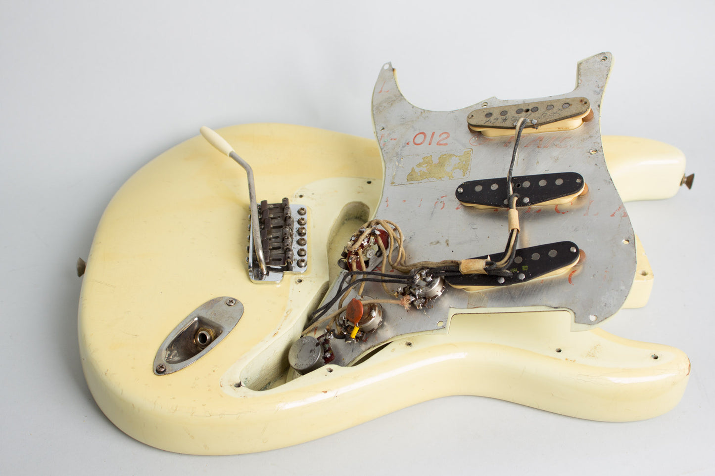 Fender Stratocaster Solid Body Electric Guitar (1962)