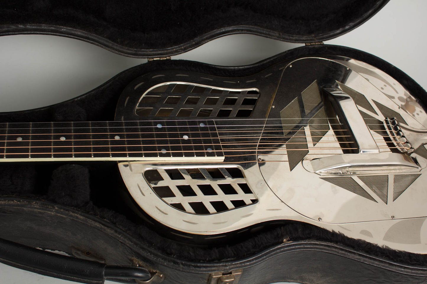 National Tricone Exploding Palm Tree Resophonic Guitar (1937)
