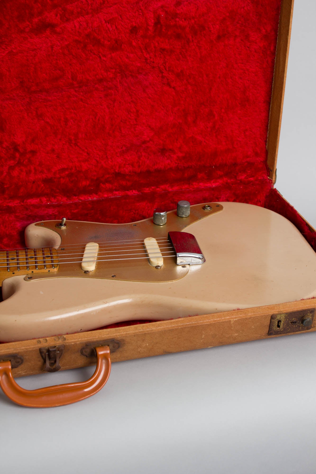 Fender Duo-Sonic Solid Body Electric Guitar (1957)
