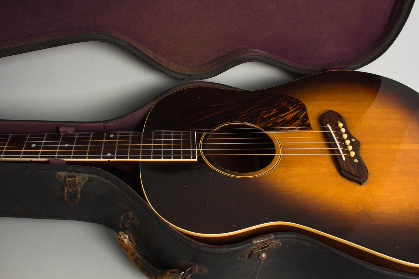 Gibson J-55 Flat Top Acoustic Guitar (1940)