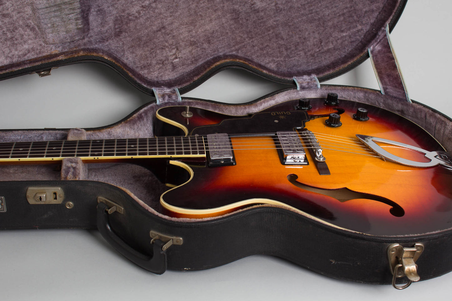 Guild Starfire IV Semi-Hollow Body Electric Guitar (1966)