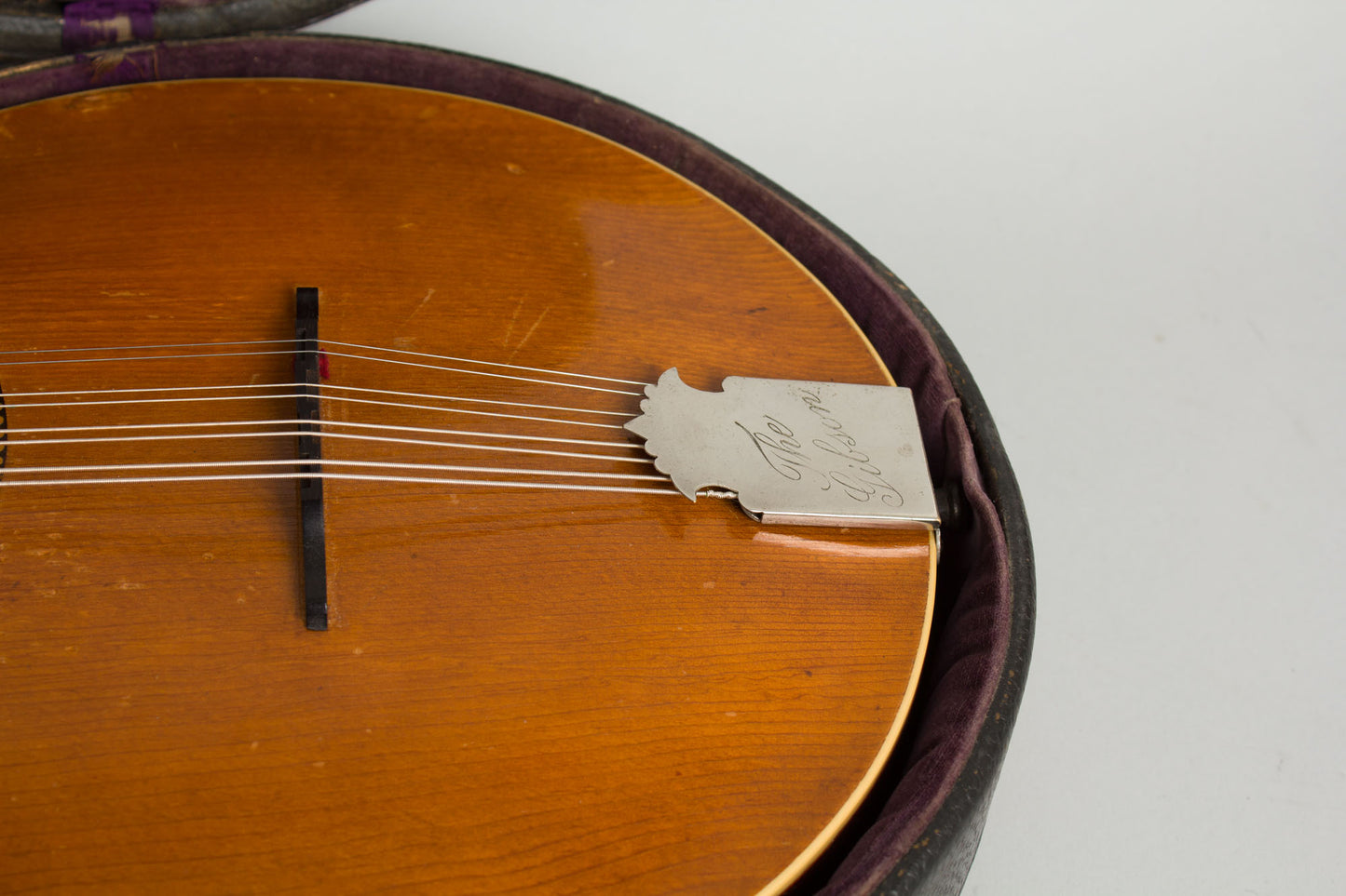 Gibson Style H-1 Carved Top Mandola (1910)