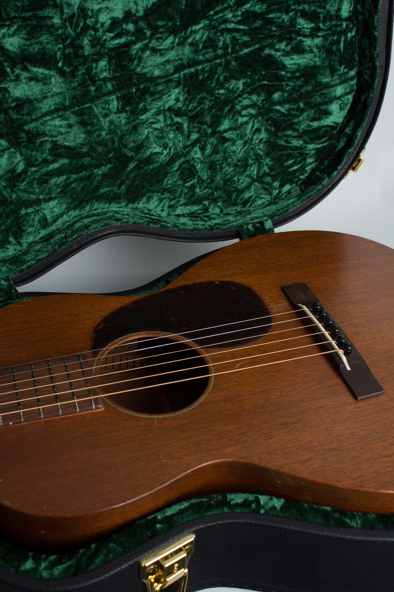 C. F. Martin 0-17 Flat Top Acoustic Guitar (1931)