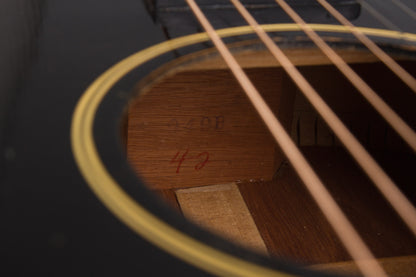 Gibson L-00 Flat Top Acoustic Guitar (1936)