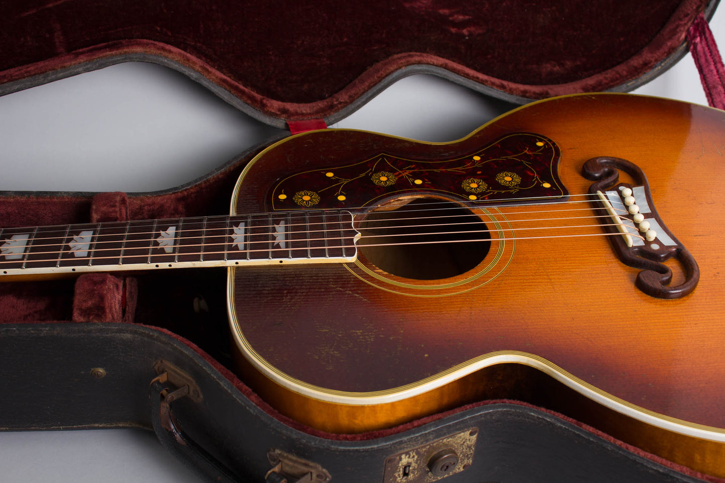 Gibson SJ-200 Flat Top Acoustic Guitar (1949)