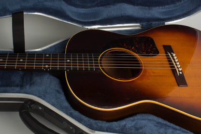 Gibson LG-2 Flat Top Acoustic Guitar (1947)
