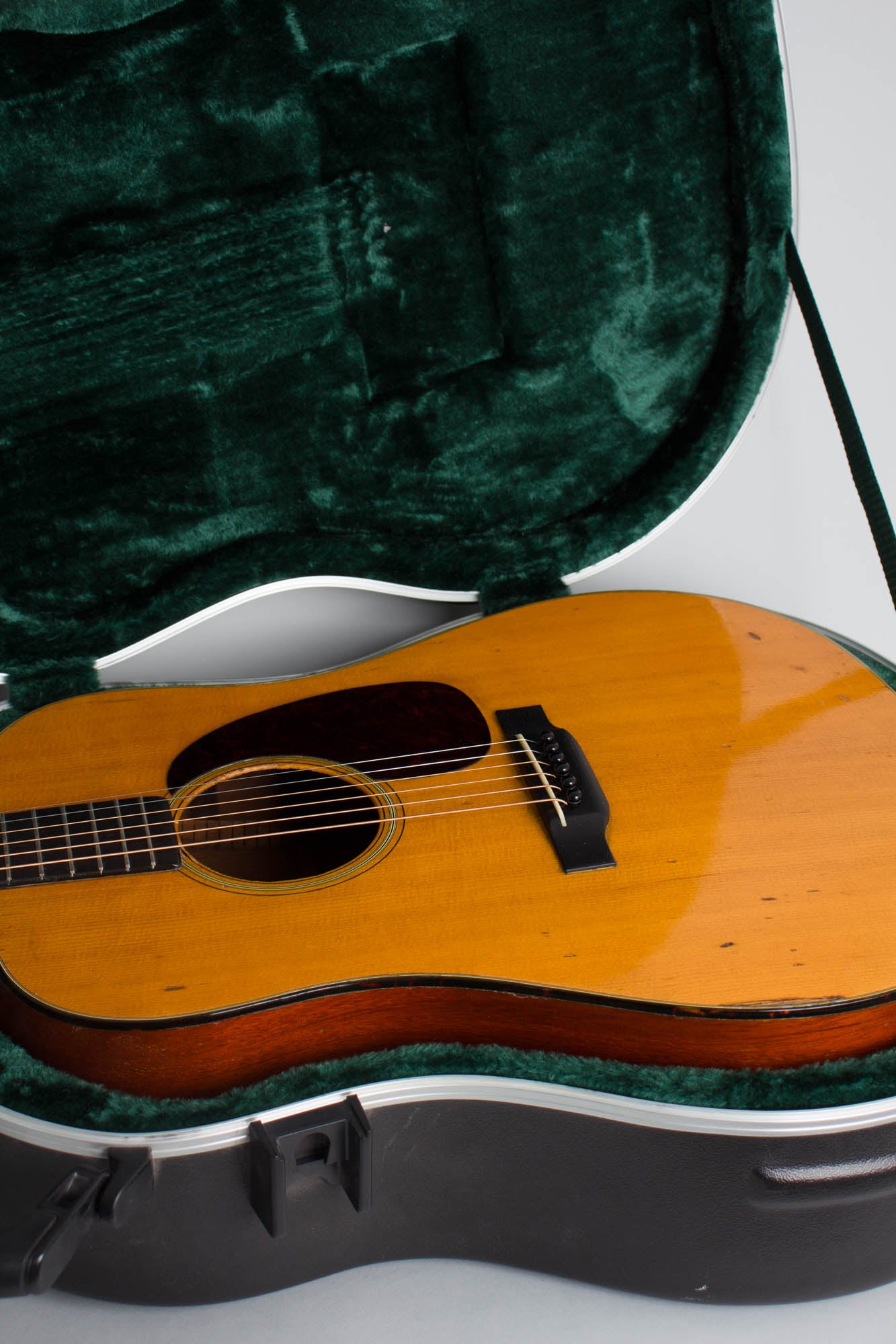 C. F. Martin D-18 Flat Top Acoustic Guitar (1939)