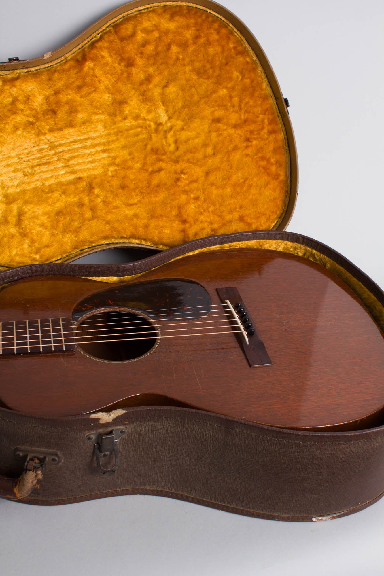 C. F. Martin 0-17 Flat Top Acoustic Guitar (1940)