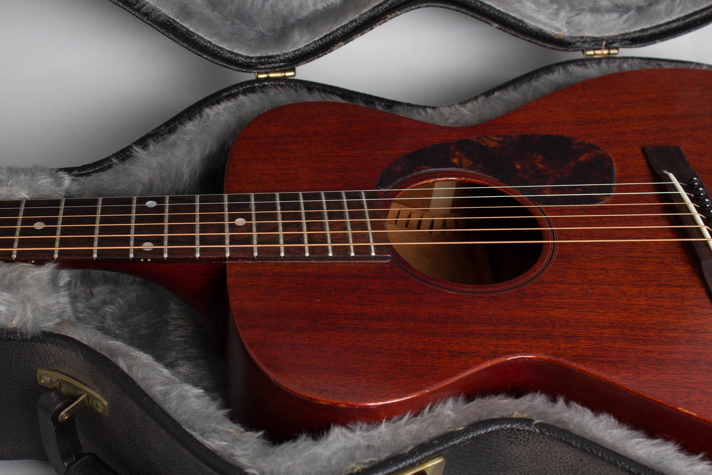 Guild M-20 Flat Top Acoustic Guitar (1965-6)