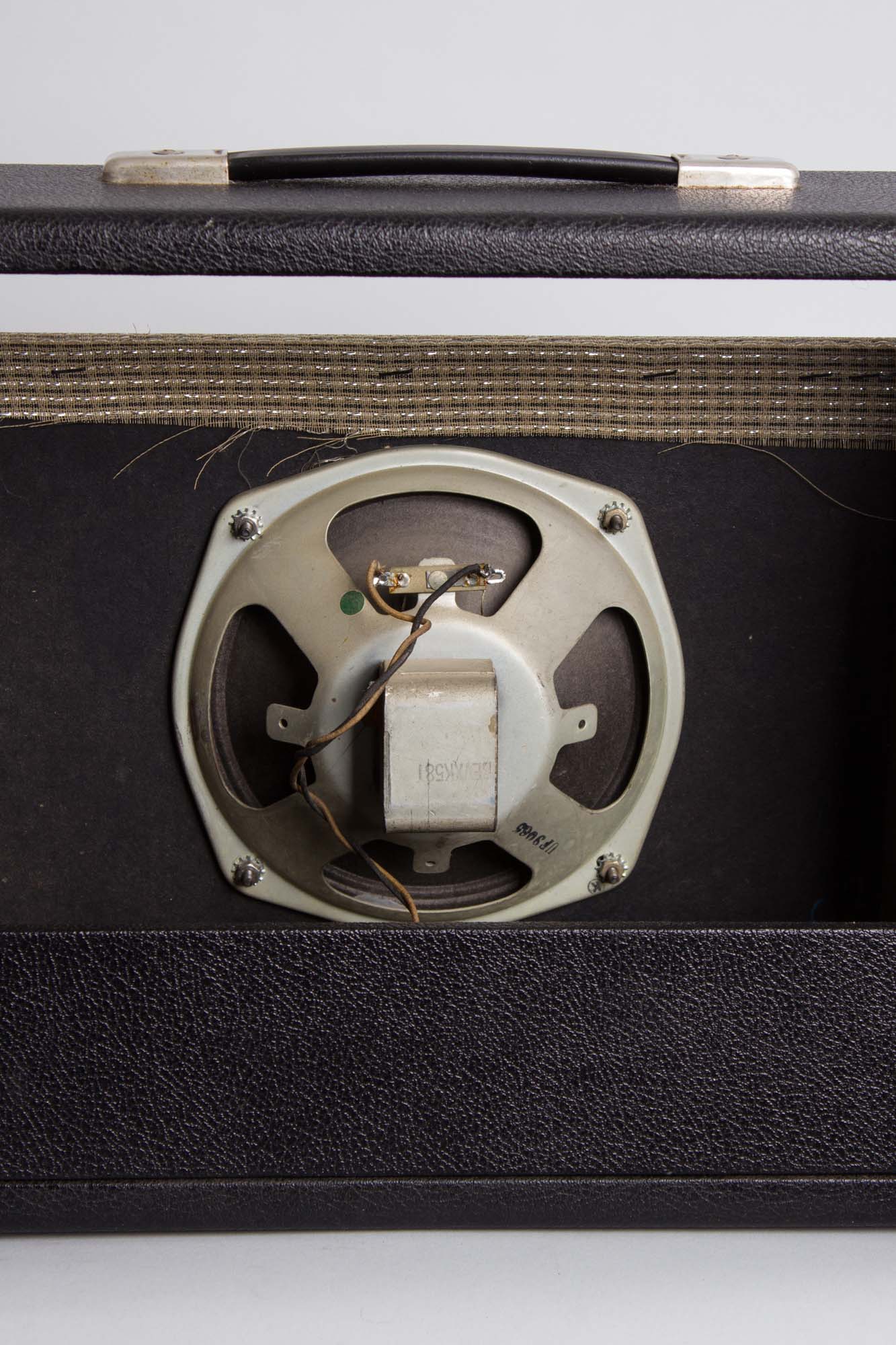 Fender Vibro-Champ AA-764 Tube Amplifier (1965)