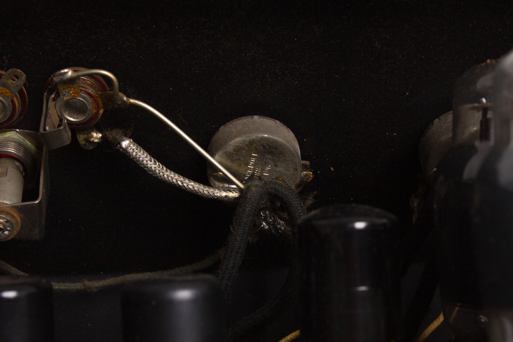 Gibson EH-185 Tube Amplifier (1940) – RetroFret