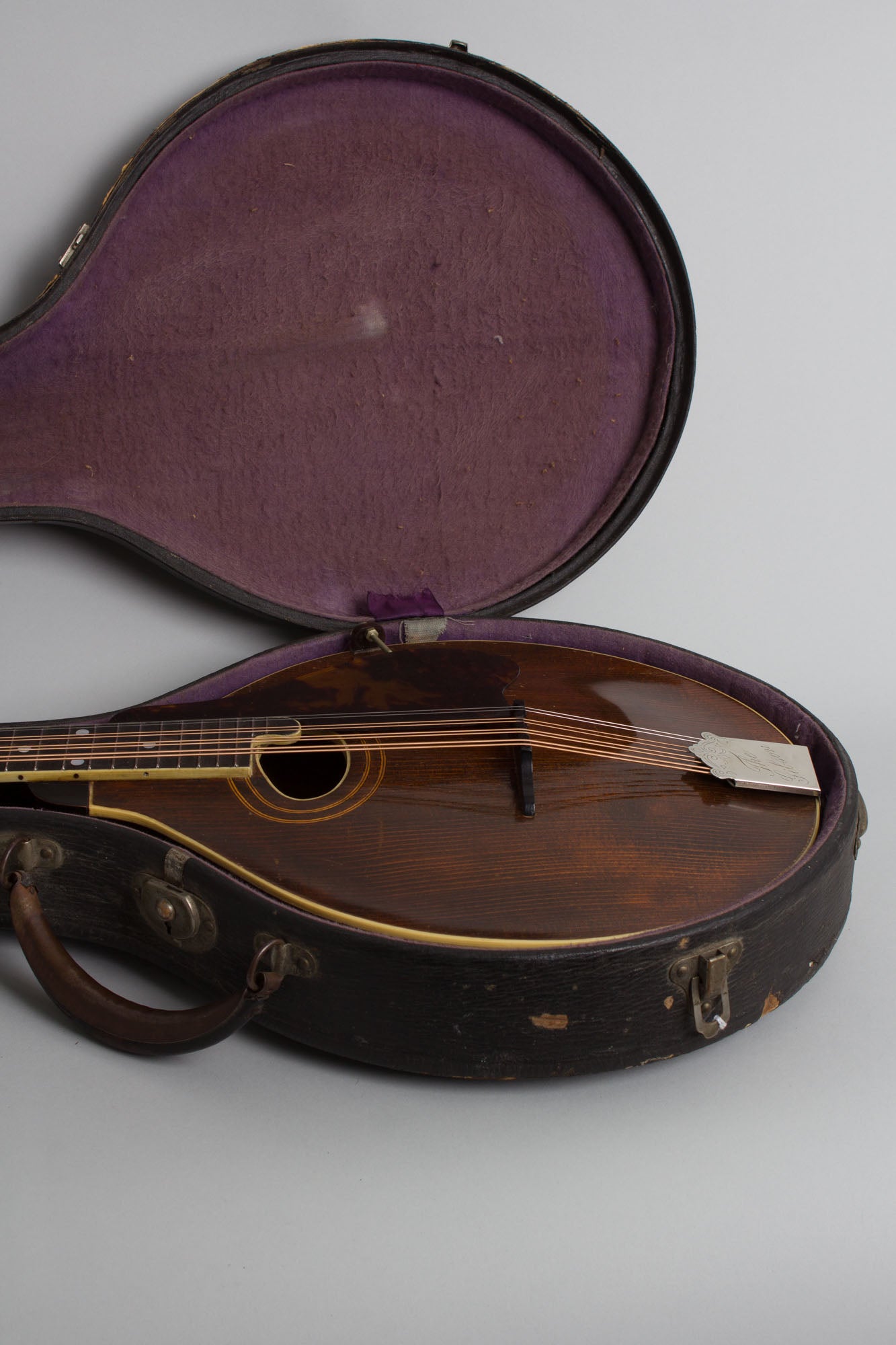 Gibson Style H-1 Carved Top Mandola (1920)